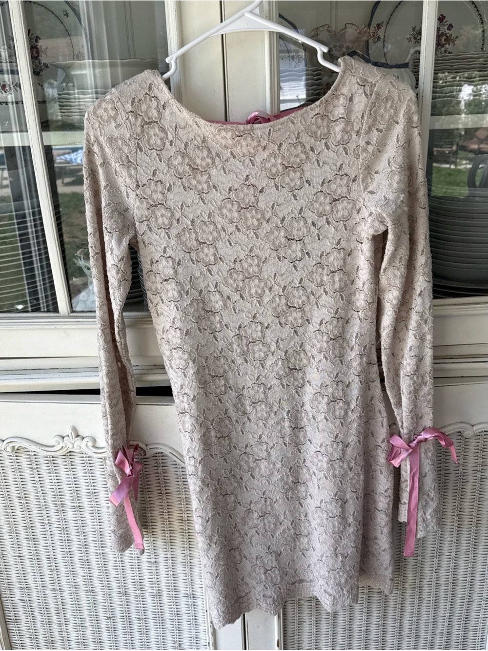 Kimchi Blue Cream Floral LaceDress with Pink Ribbons Size Small